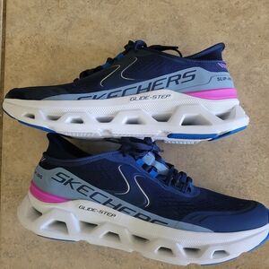 Skechers Blue and Pink Glide-Step Sneakers